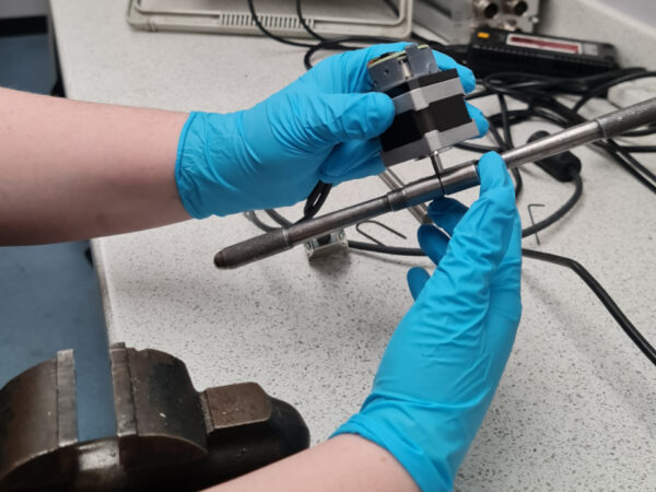 Advanced diagnostics for fast and accurate encoder repairs